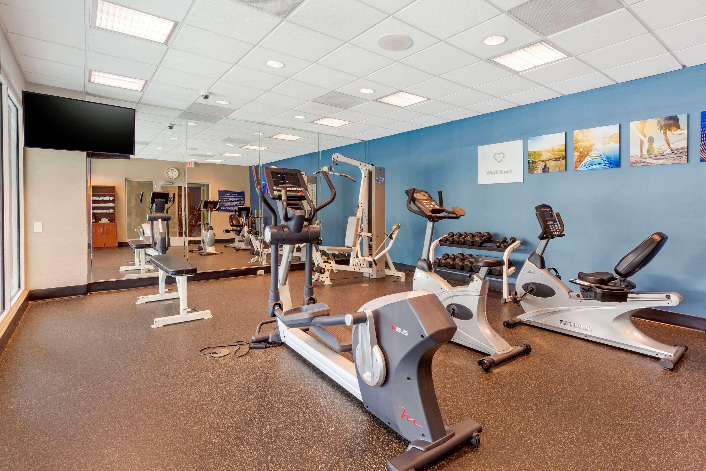 Comfort Suites Manassas Battlefield Park Bagian luar foto