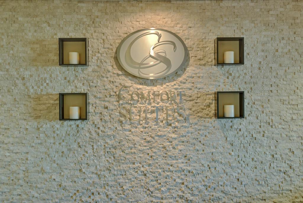 Comfort Suites Manassas Battlefield Park Bagian luar foto